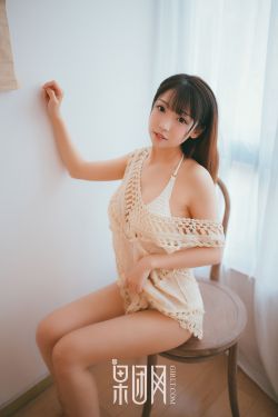 性感胸美女图片